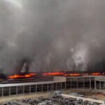 Blida sous les bombes, Alger dans le silence