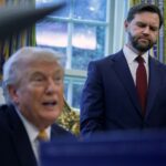 Blida sous les bombes, Alger dans le silence